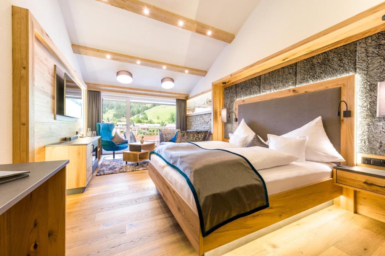 Wohlfuehlhotel Berg Heil Holzgau Dış mekan fotoğraf