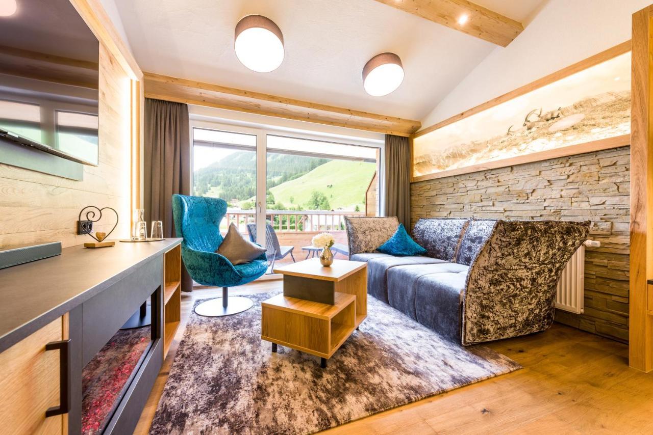 Wohlfuehlhotel Berg Heil Holzgau Dış mekan fotoğraf