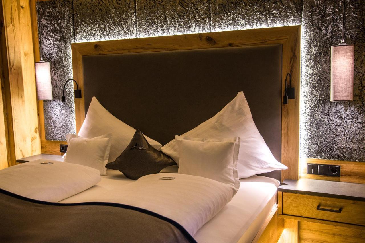 Wohlfuehlhotel Berg Heil Holzgau Dış mekan fotoğraf