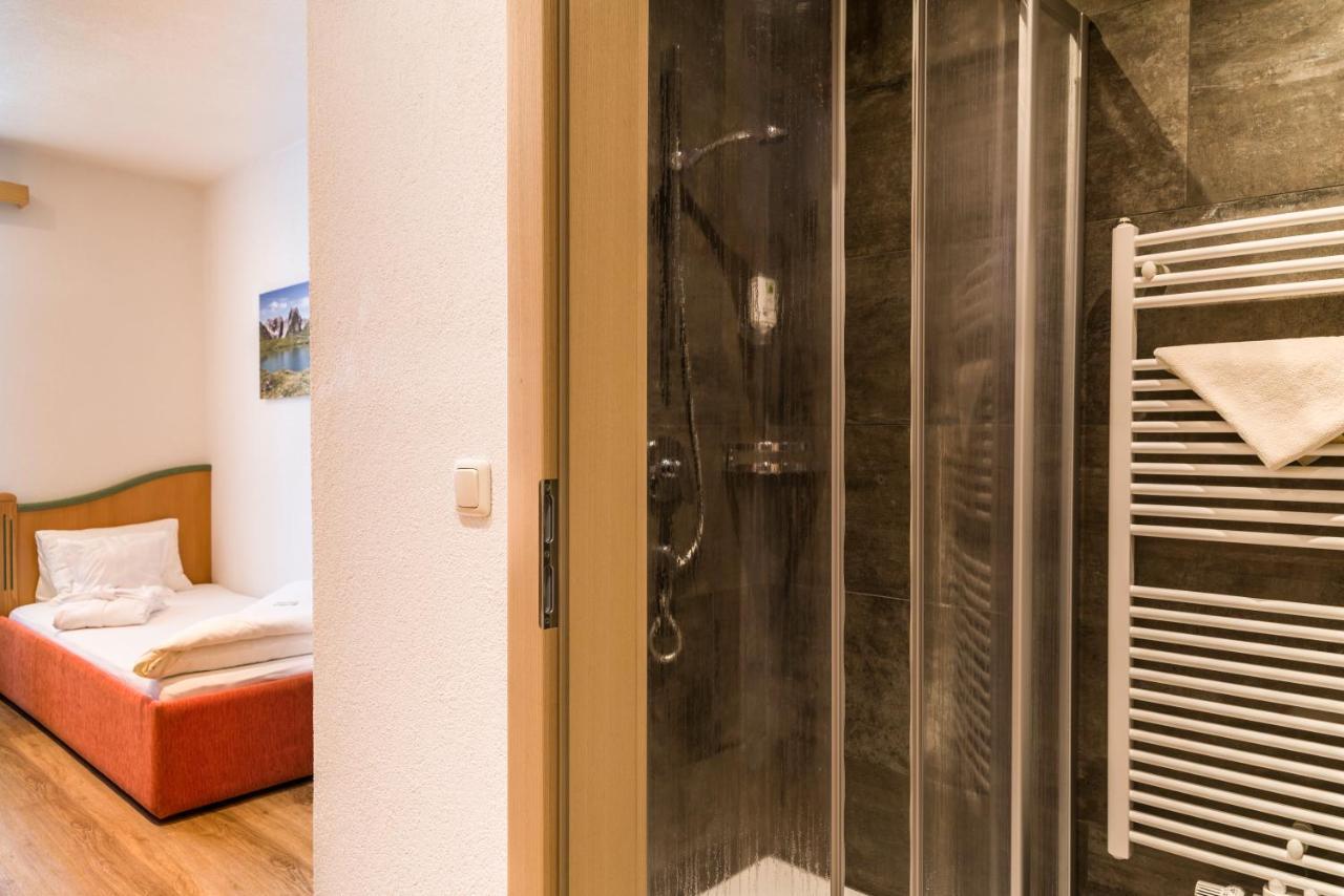 Wohlfuehlhotel Berg Heil Holzgau Dış mekan fotoğraf