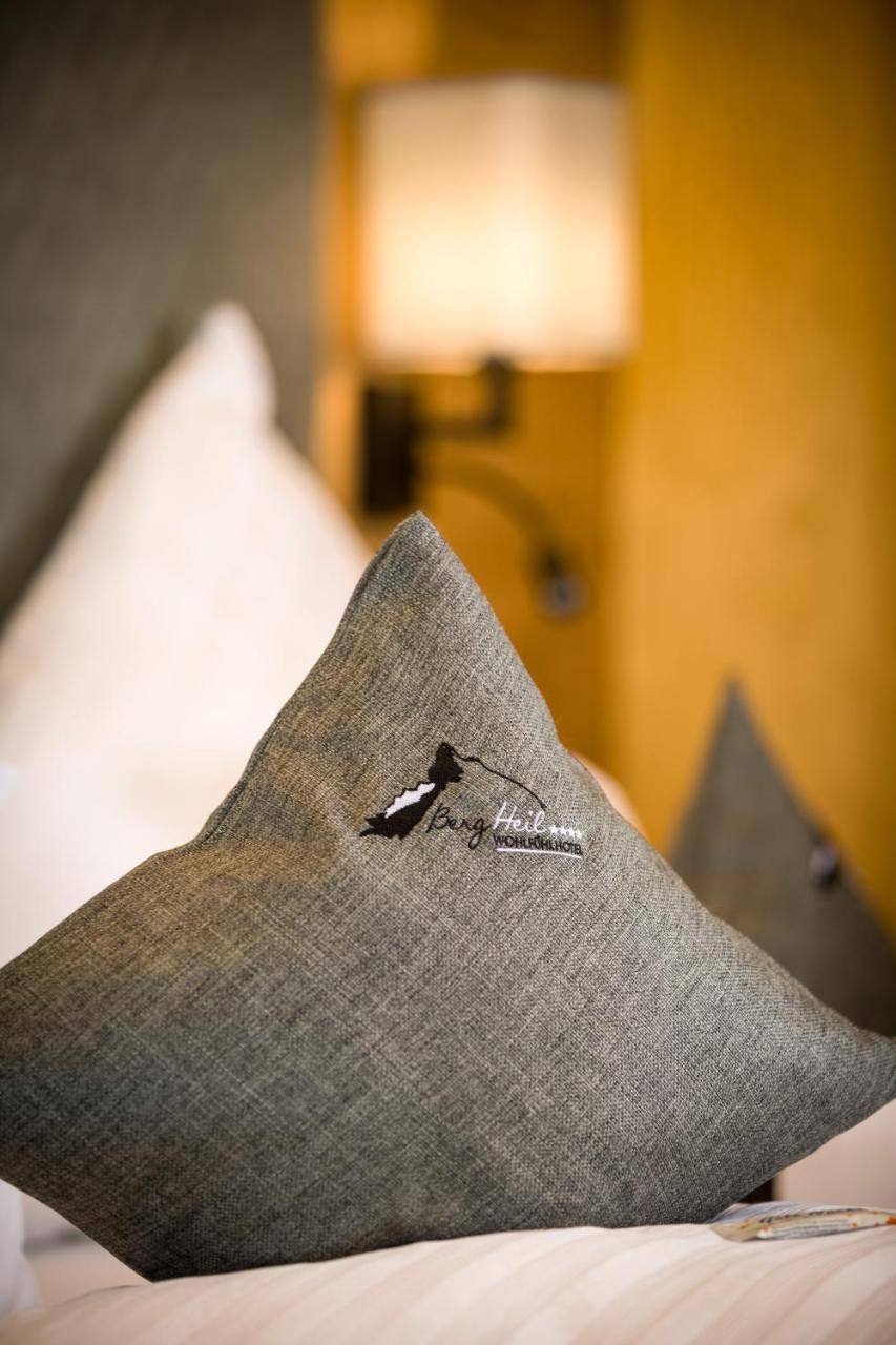 Wohlfuehlhotel Berg Heil Holzgau Dış mekan fotoğraf