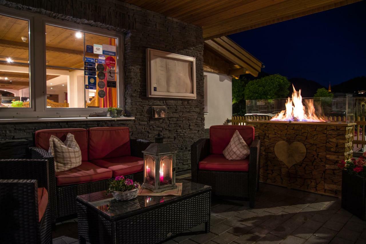 Wohlfuehlhotel Berg Heil Holzgau Dış mekan fotoğraf